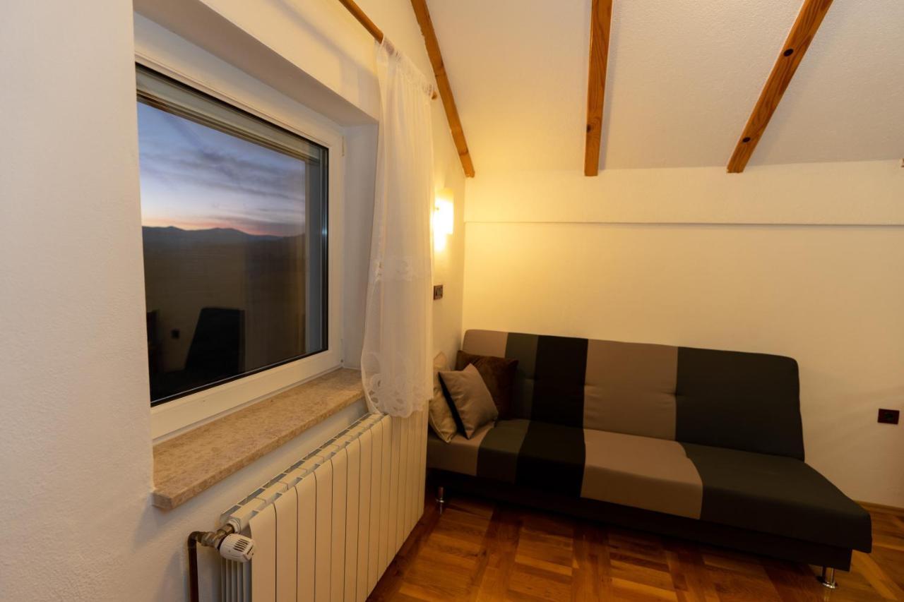 Apartman Miramare Otočac Eksteriør bilde