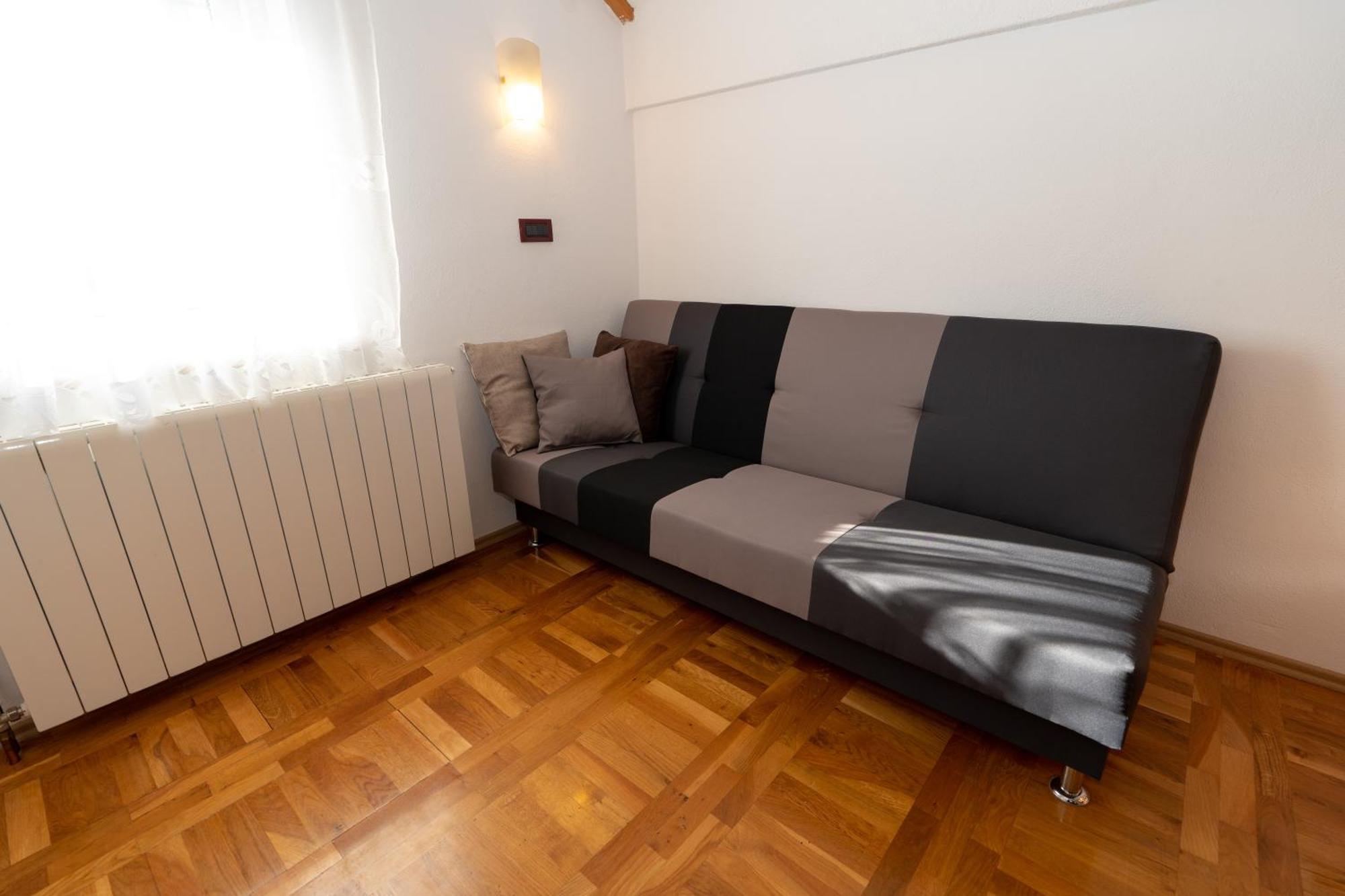 Apartman Miramare Otočac Eksteriør bilde